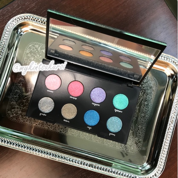 Urban Decay Moondust Shadow Palette - RARE! 🌖 - Picture 2 of 4